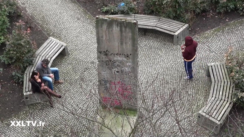 XXLTVFR: He Shares His Busty Wife with a Stranger