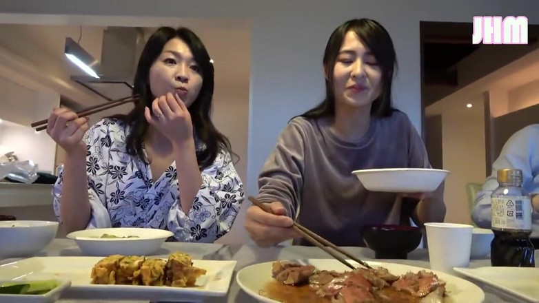 J Hentai Matings: Sultry Retreat of Four Mature Wives at a Private Hot...