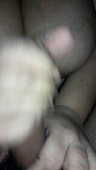 SameerPhunk: Bbw přítelkyně dává honění a šukání prsou svému příteli