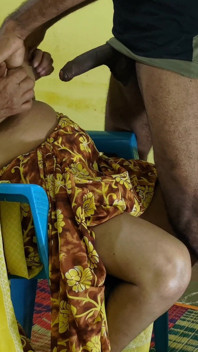 The House Owner, Stepaunty, Had Come to Collect Rent. I Engaged in Sexual Play with Her and Had Sex with That Mature Woman