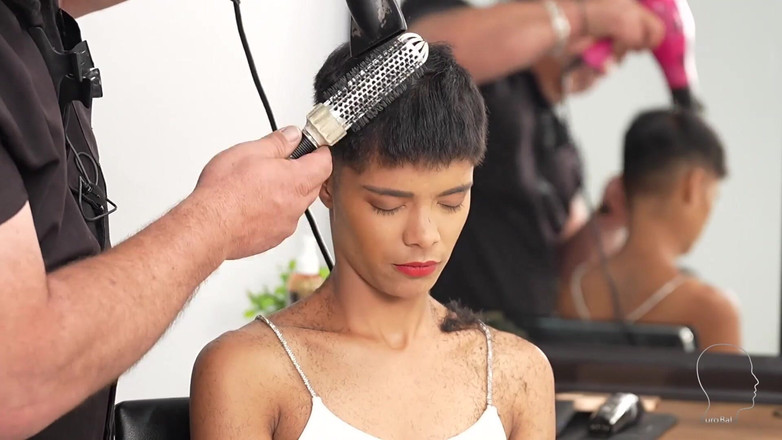 Euro Bald: Tey cea sexy