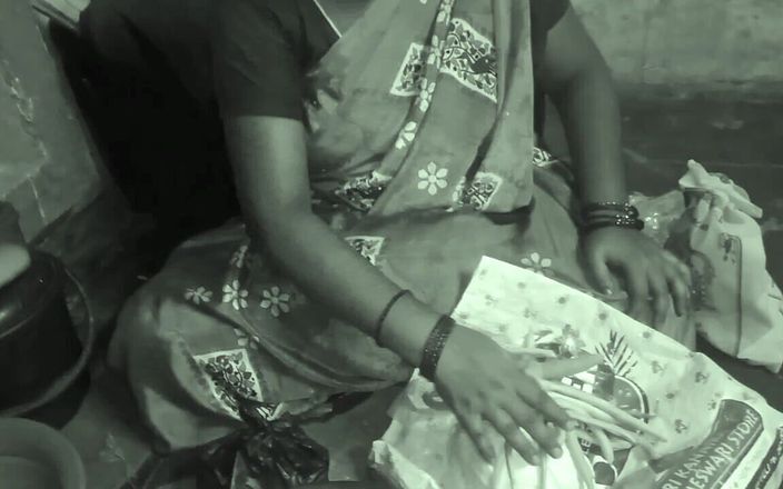 Priyanka314: Zia lavora a casa tette che fà pressioni nel marito