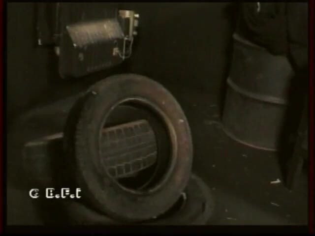 Dark room of slave seks: Fidanzata arrabbiata.