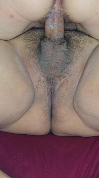 Tlustý chlap s malým penisem šuká svou děvku švagrovou