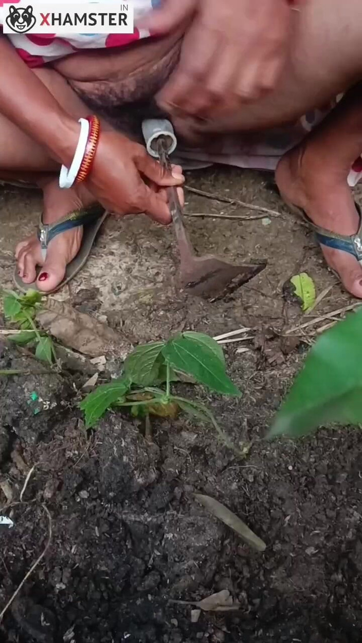 my house: Vesnická spade kundička s Já uhasil moji žízeň Nomita Boudi