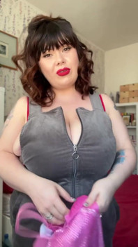 Roxanne Miller Video