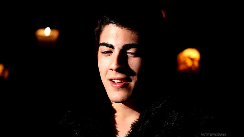 Twinklight: Handsome Vampire Rad Matthews Talks About Role
