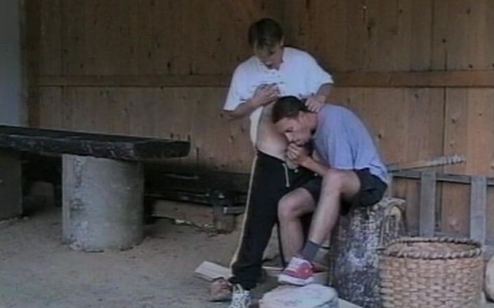 Gay 90's Vintage Porn: 肉体舞蹈中的大胆大屁股 #7