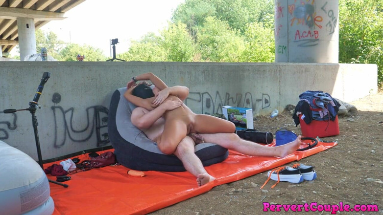 Pervert Couple: Brutta scopata fuori