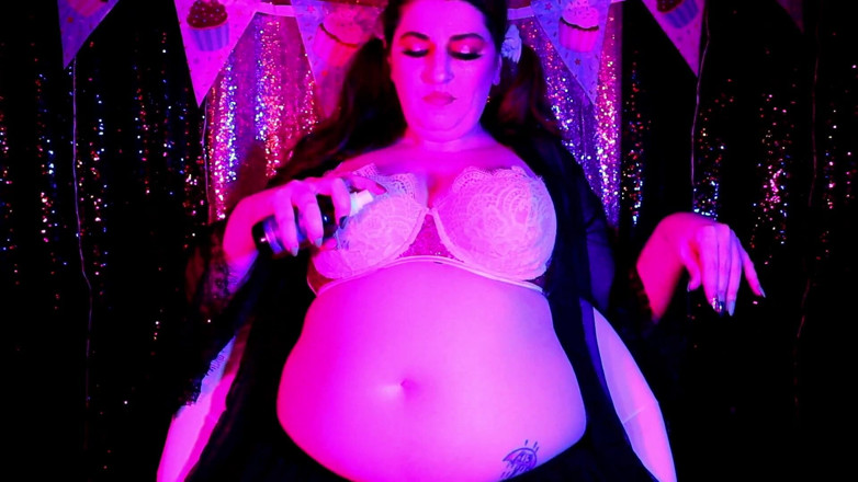 goddessjoules: Birthday Belly