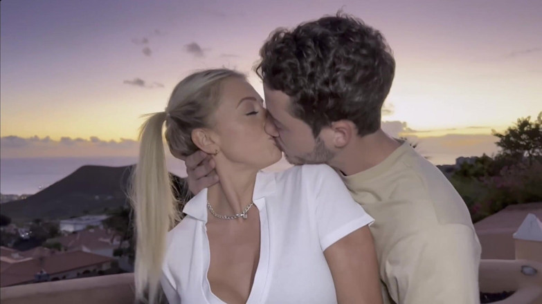 Jet sex prod: Alice i Alex będą się pieprzyć w każdym pokoju