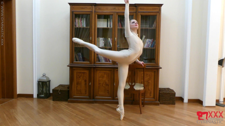 Gymnastic: 발레리나로 시작