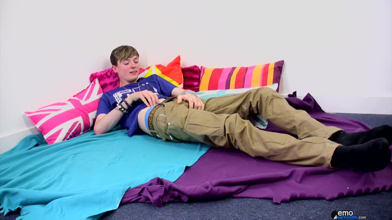 Homo Emo: Emo Dick Stroke with Tyler