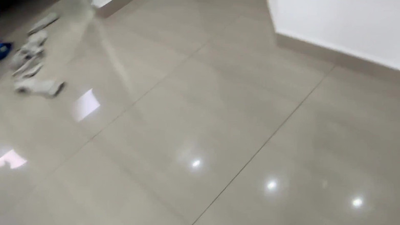 Crisanto999: Боже мій, я не можу повірити, що моя тітонька допомогла мені зняти це відео, вона стала ганебною після її розлучення