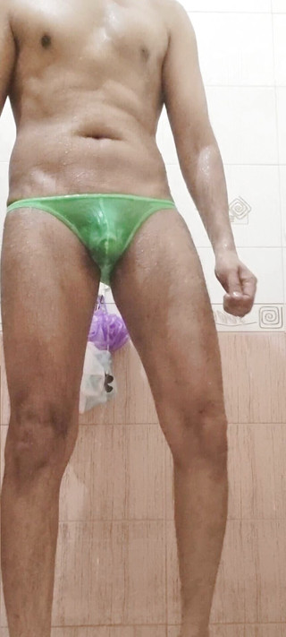 rruh_2024: Znovu se koupe