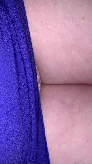Horny BBWslut Having Hun: Sentirse cachonda, digitación hasta el orgasmo
