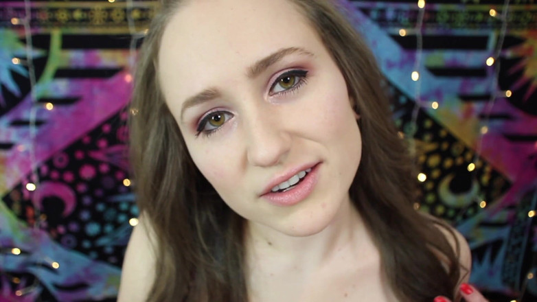 Lizzie Love: You're under my findom spell