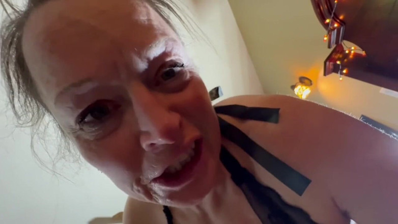 Bonewizzard69: Bonemaiden Is a Horny Queen