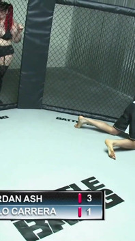 Big titted brunette babe gets facial in boxing ring