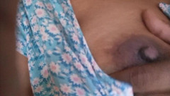 Miya White: Cewek hot rambut pirang asal sri lanka