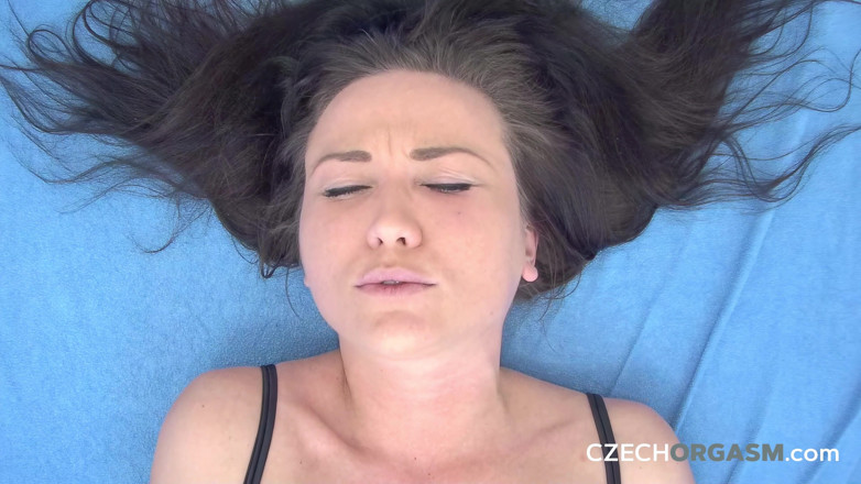 Czech Orgasm: Tjeckisk orgasm 20: den här bruden vet hur man festar