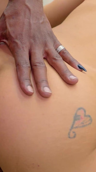 Güzel yaramaz kız arkadaşımın götünü sikmek istedim