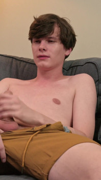 Skinny Surfer Twink Jerks off Big Dick