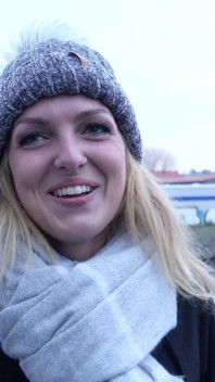 Německý skaut - sladká německá blonďatá dívka Amelie Lei Vyzvedněte na casting bez kondomu, šukání