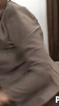 Мачуха Беккі трахає свого пасинка