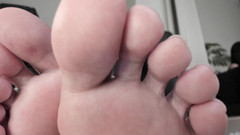 Feet lady: Gigantické prsty na nohou