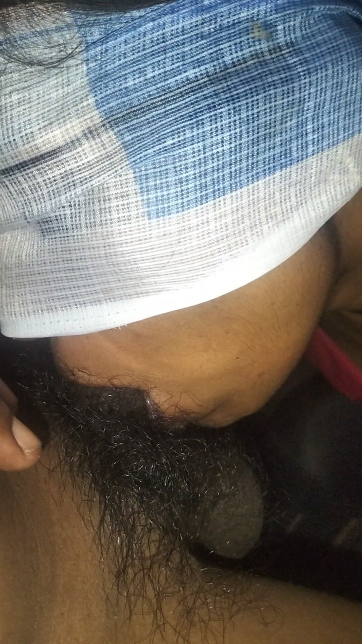 Desi kutiya: Bhabhi desi kampung menikmati seks keras