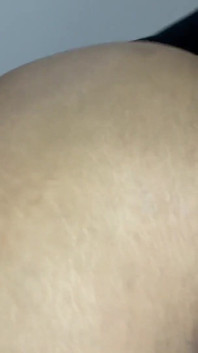 Perrito culona milf rebotando sus naltas