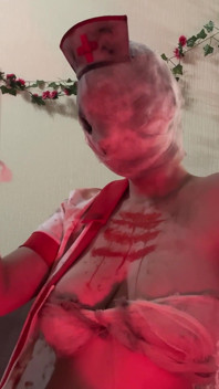 Een Verpleegster Uit Silent Hill Kwam Naar Me Toe Op Een Halloween Om Het Te Vieren