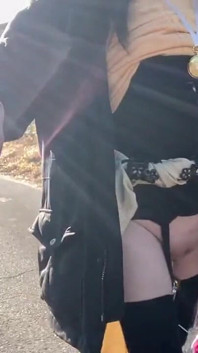 Self-training No. 47: Daily Morning Walk with Tack's Pussy on Display