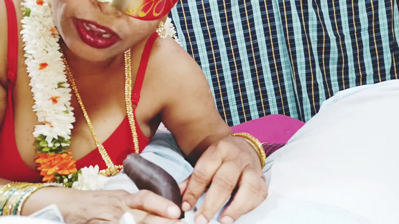 Telugu honey lips: Volledige video, stiefzoon die stiefmoeder neukt, Telugu Vuil praat.