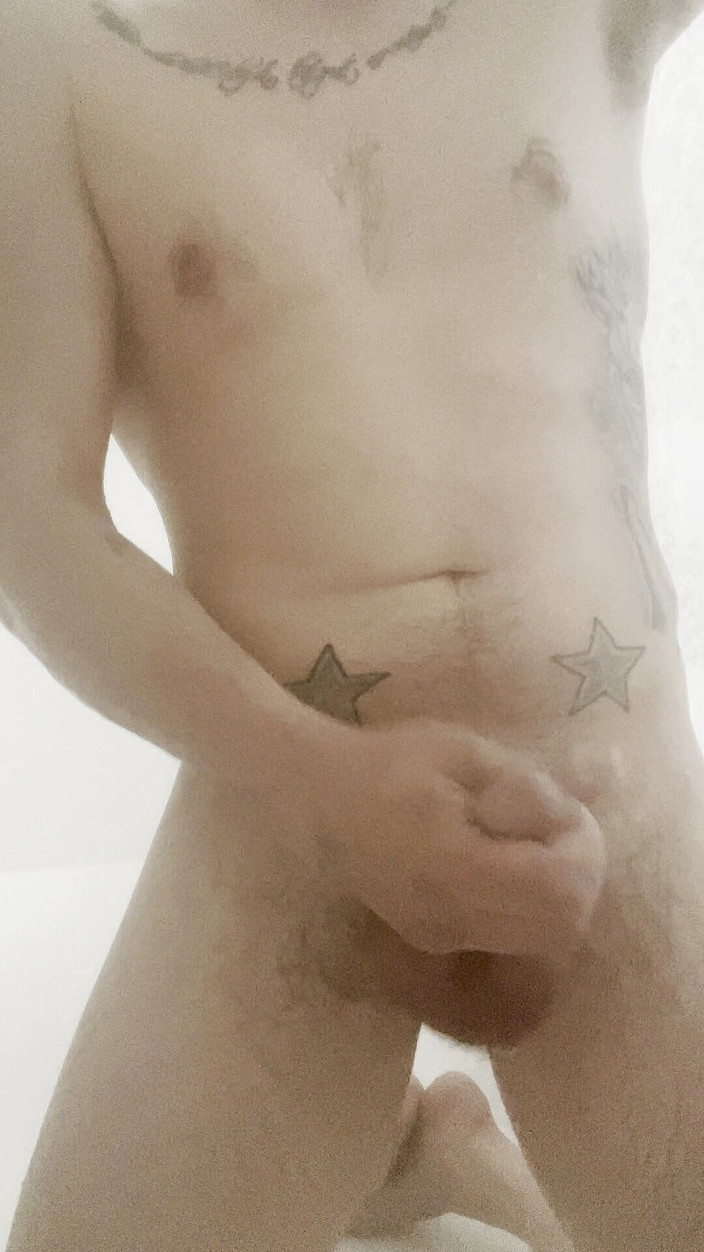 King Loopie: Mandi pantat dan permainan batang