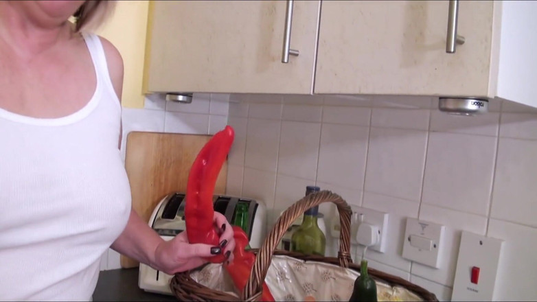 Dirty Doctors Clips: Zpět z obchodů