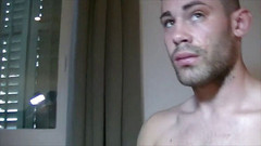 Gaybareback: Heteroseksüel Ricky Blue için 2 yarak emiyor