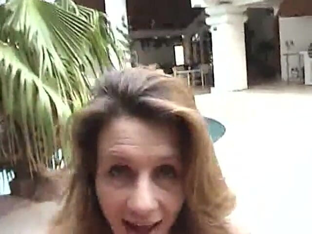 POV JOE: Procace sporco milf cheryl pompino e leccata di culo