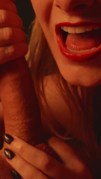 Chica Perfecta Hace Una Mamada Profunda Con Mucha Saliva - Sensual Asmr