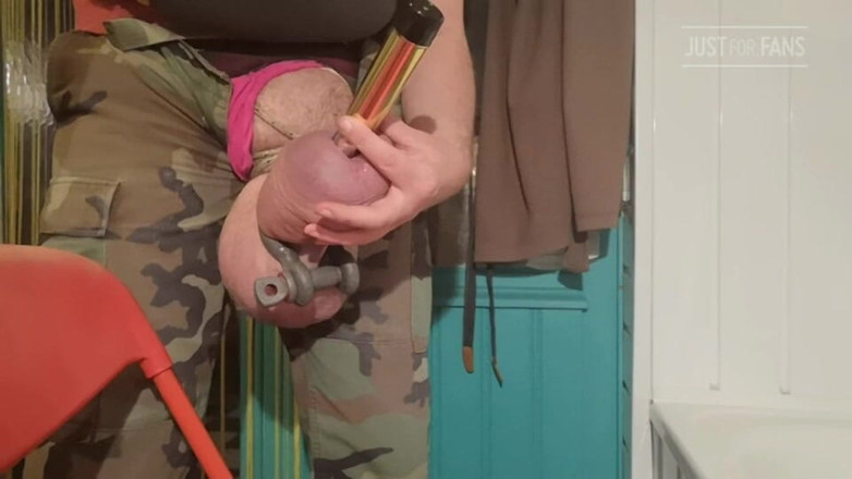 Monster_Meat_: La plus grosse bosse en slip ?