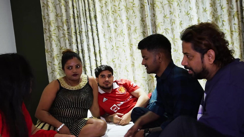 Your uncut: Tre vandrarhem Kuwait kallar sin girlfreind för att knulla och...
