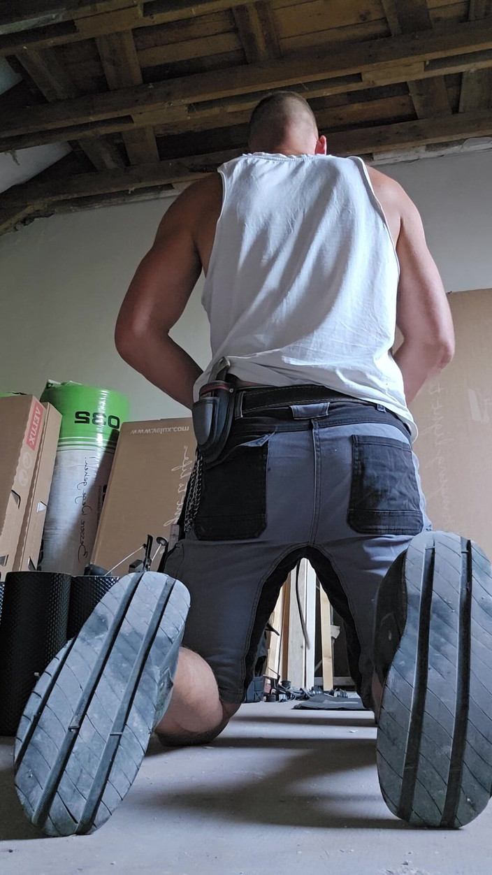 Chris DE: Other Construction Site - Same Problem - Horny Without End Part Ii