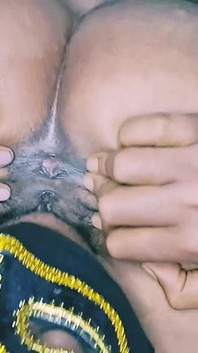 Lins sexy de pizdă și gaură de cur desi bhabhi