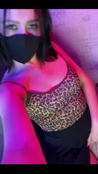 I Am a Hot and Sexy Streamer