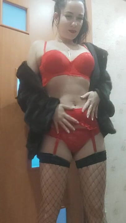 SexyAlbinaKiss: Nice striptease in a fur coat