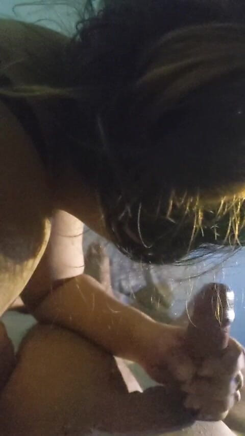 Creamy pussy: 进入她，享受非常激烈的核心性爱和吮吸鸡巴