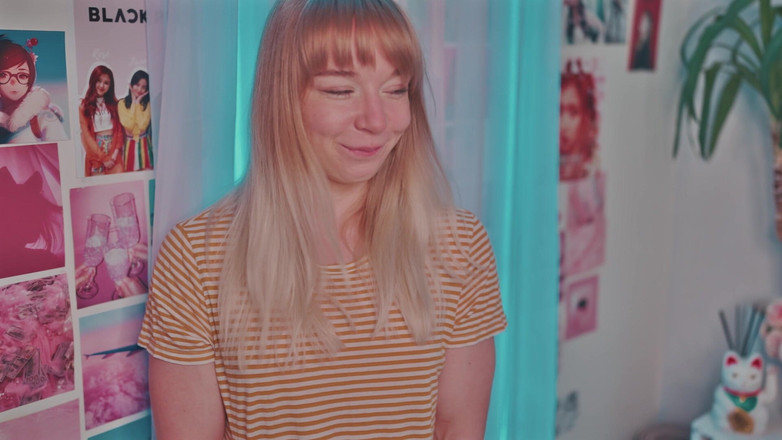 Jolie Lyon: Ensam hemma med styvmors nya pojkvän