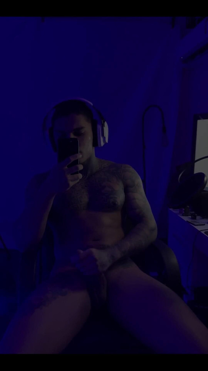 Exxtevao: Hodně mrdky