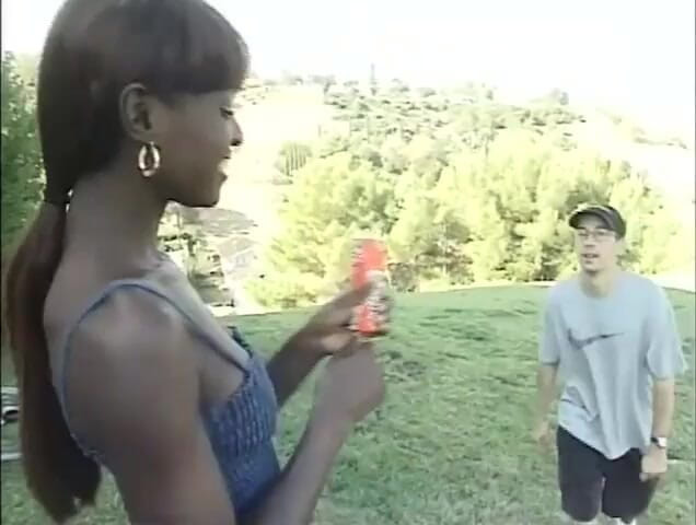Africans Orgasm: Schwarze und weiße muschi ficken anal penetriert ... in den mund...